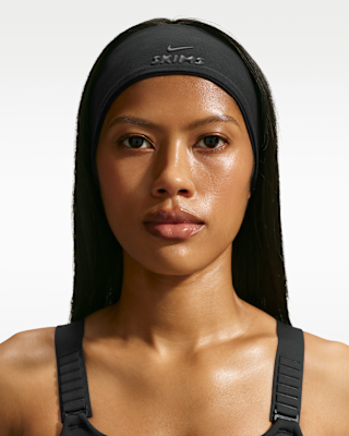 Nike SKIMSドライフィット ヘッドバンド NIKE公式】NikeSKIMS ウィメンズ Dri-FIT ヘッドバンド.オンライン